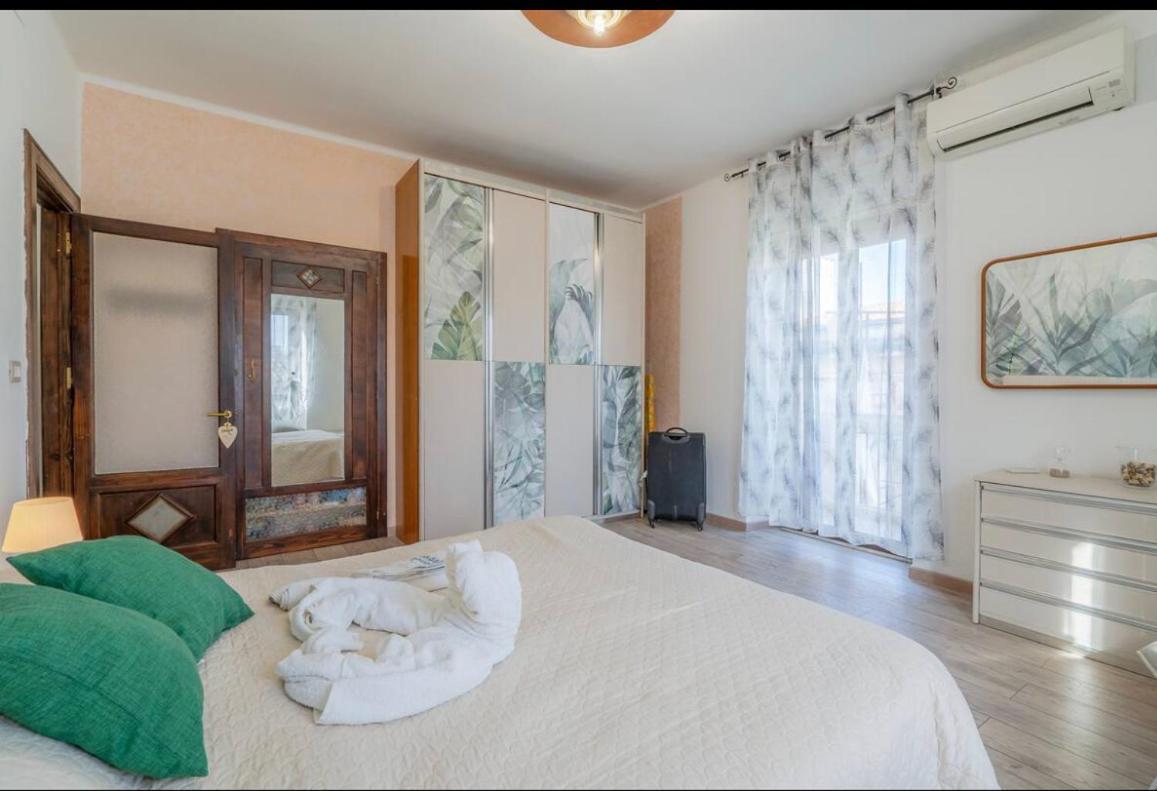 Sirakousai Sweet Home Syracuse Bagian luar foto