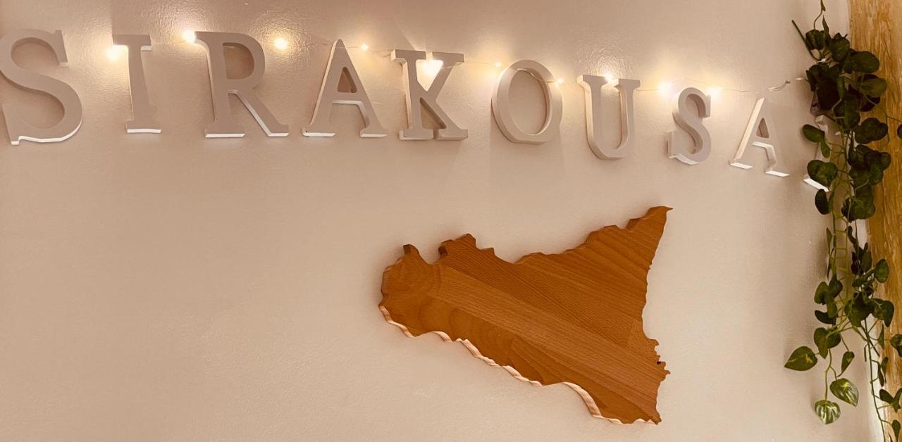 Sirakousai Sweet Home Syracuse Bagian luar foto